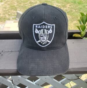 Vintage 90s Oakland Raiders Logo Athletic Strap Back Hat Cap